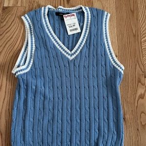 women’s sweater vest